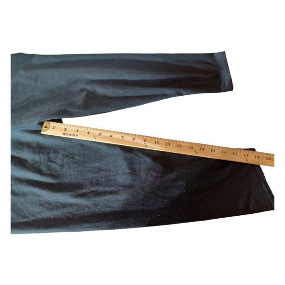 Fabletics Women's Workout Comfortable Soft Pants Size Large Graphic Band - Picture 9 of 12